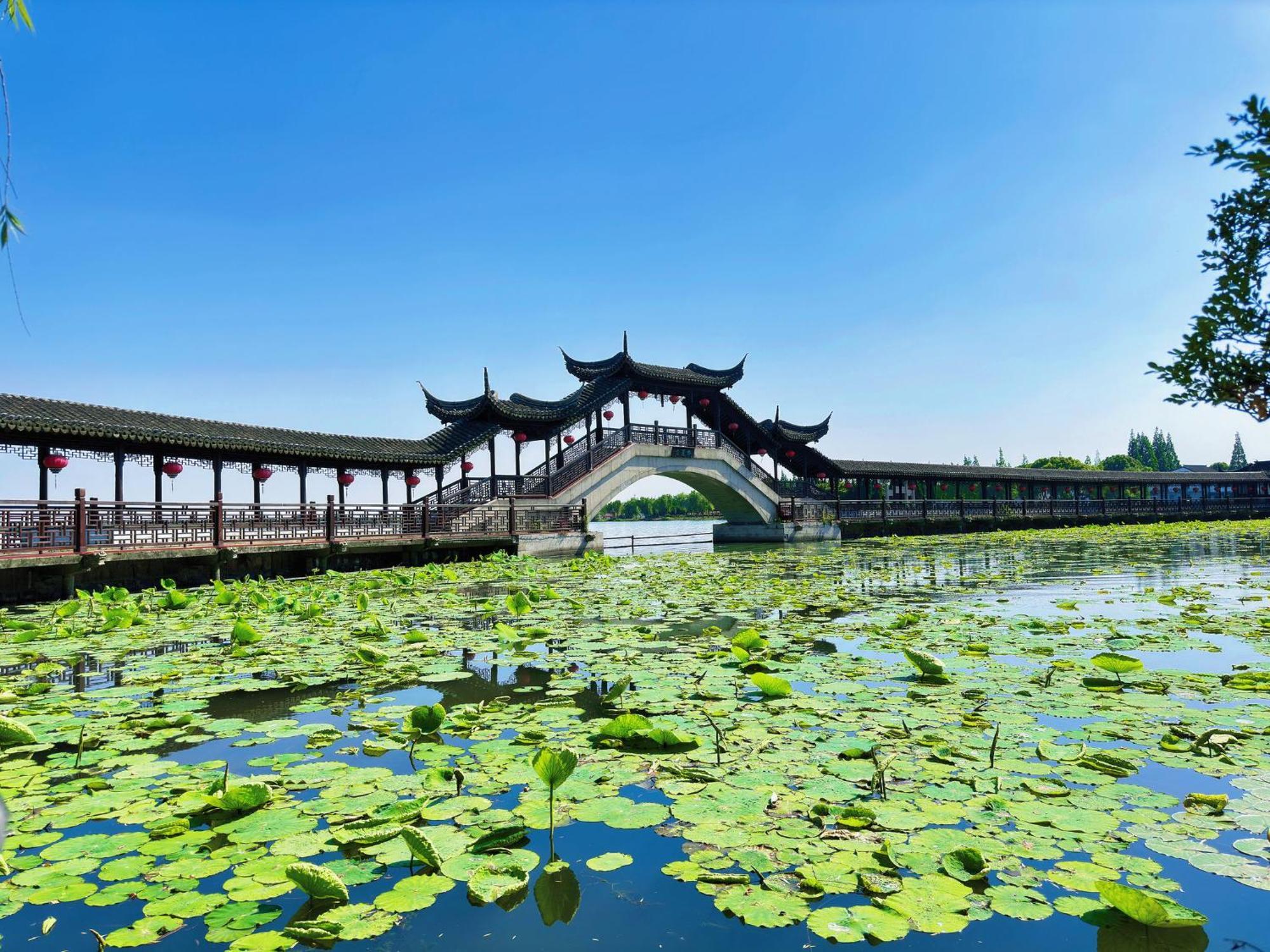 Crowne Plaza Kunshan By Ihg Buitenkant foto